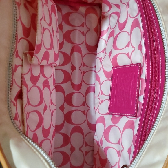 Coach purse - Picture 4 of 6